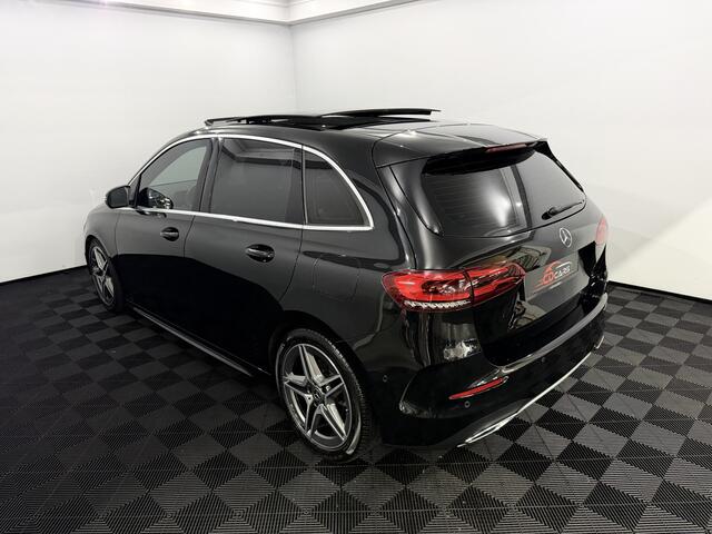 Mercedes-Benz B-KLASSE 180 Business Solution AMG Panoramadak, Camera, Navi, Stoelverwarming, Keyless start, Elektrische achterklep, A start stop