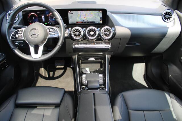 Mercedes-Benz B-KLASSE 250 e Business Solution Luxury Limited | Panoramadak | Sfeerverlichting | Stoelverwarming