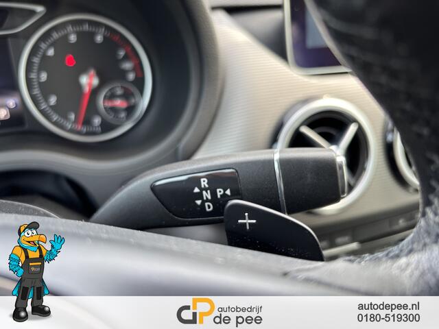 Mercedes-Benz B-KLASSE 180 Ambition GARANTIE/AUTOMAAT/CRUISE/AIRCO/NAVI/PDC/LICHTMETAAL rijklaarprijs!