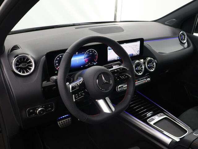 Mercedes-Benz B-KLASSE 180 Star Edition AMG Line 180 Star Edition AMG Line LIMITED Trekhaak wegklapbaar | Multibeam led | Panoramadak | Elek. Stoelen met memory |