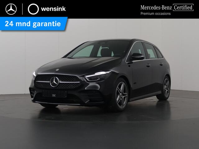 Mercedes-Benz B-KLASSE 180 Star Edition AMG Line | Trekhaak | Panoramadak-schuifdak | Stuurverwarming | Sfeerverlichting