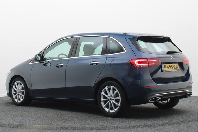 Mercedes-Benz B-KLASSE 220 Launch Edition Premium Sfeerverlichting, Camera, Keyless, Apple Carplay, LED, Stoelverw.