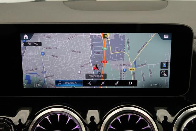 Mercedes-Benz B-KLASSE 220 Launch Edition Premium Sfeerverlichting, Camera, Keyless, Apple Carplay, LED, Stoelverw.