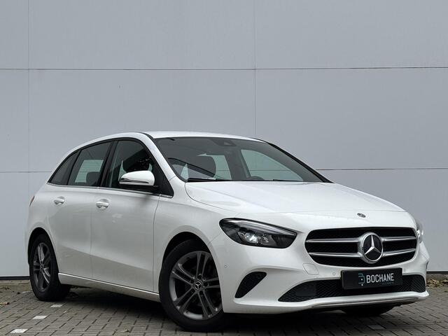 Mercedes-Benz B-KLASSE 180 Business Solution | Sportstoelen | Navigatie | Camera |