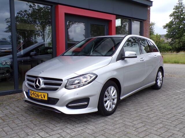Mercedes-Benz B-KLASSE 180 Prestige Automaat Stoelverwarming Trekhaak