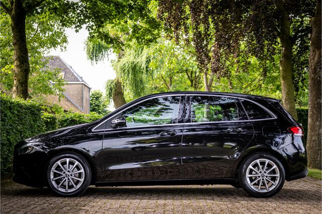 Mercedes-Benz B-KLASSE 180 Advantage Camera LED Stoelverwarming