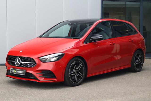 Mercedes-Benz B-KLASSE 180 Business Solution AMG / Pano