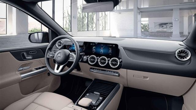 Mercedes-Benz B-KLASSE 180 Business Solution Luxury | Panoramadak | Trekhaak | Memory | Multibeam | Keyless | Widescreen |