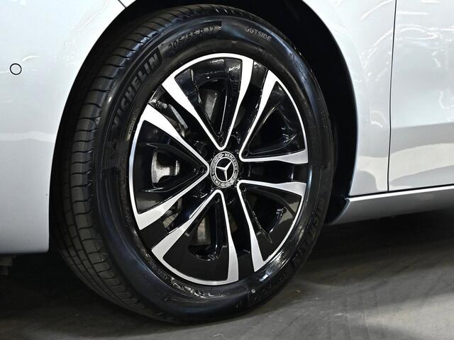 Mercedes-Benz B-KLASSE 250 e Progressive ** LED HIGH, LEDER, PANO, KEYLESS, SPIEGEL, VERW. ST, 17-inch LMV ** Ex MB-AG - UNFALLFREI ** ** INFORMEER OOK NAAR ONZE AANTREKKELIJKE FINANCIAL-LEASE TARIEVEN **