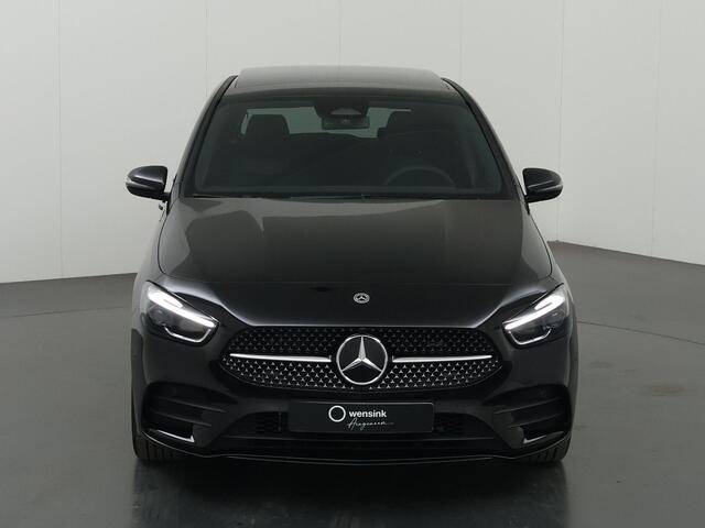 Mercedes-Benz B-KLASSE 250e Business Solution AMG | Panoramaschuifdak | Night | Winter pakket | Trekhaak | Stoelverwarming |