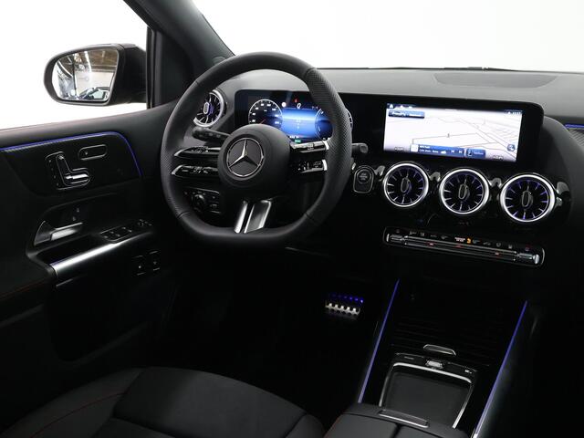 Mercedes-Benz B-KLASSE 250e Business Solution AMG | Panoramaschuifdak | Night | Winter pakket | Trekhaak | Stoelverwarming |
