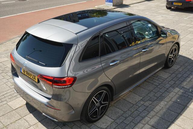 Mercedes-Benz B-KLASSE 200 Business Solution AMG | PANO | massage | trekhaak | sfeer | elct stoelen