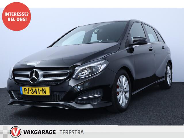 Mercedes-Benz B-KLASSE 180 d/ EERSTE EIGENAAR!/ D-Riem verv: 97.000 KM!/ Camera/ Apple + Android/ Zwarte-Hemel/ LED Koplampen/ PDC V+A/ Stoelverw./ Keyless-GO/ Cruise/ Bluetooth/ Multi. LEDER. Stuur/ Chroom.