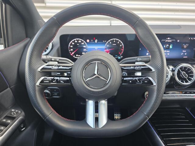 Mercedes-Benz B-KLASSE 180 Business Solution AMG | Trekhaak | Panoramadak