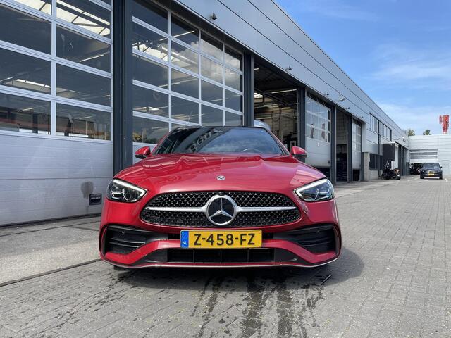 Mercedes-Benz C-KLASSE 200 | Panoramadak | Distronic | Head-Up Display | Premium PLUS | Memorystoelen Verwarmd | 360° Camera | Distronic | Burmester® 3D | Sfeerverlichting