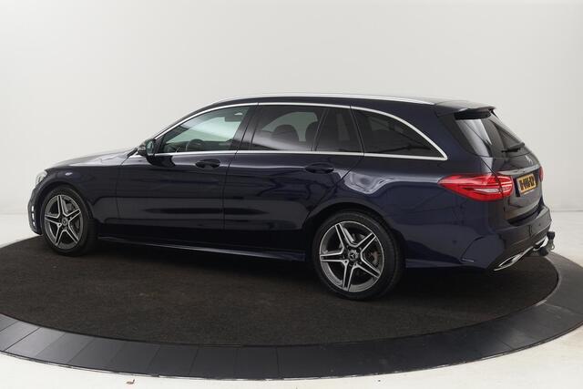 Mercedes-Benz C-KLASSE 200 AMG | Stoelverwarming | Carplay | Trekhaak | Matrix LED | Sfeerverlichting | Leder/Alcantara | Side Assist | Camera