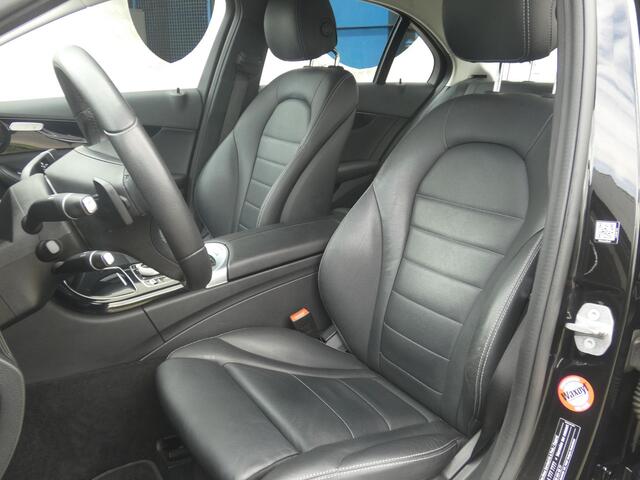 Mercedes-Benz C-KLASSE 250 Ambition | LEDEREN BEKLEDING | NAVIGATIE | DEALER ONDERHOUDEN |