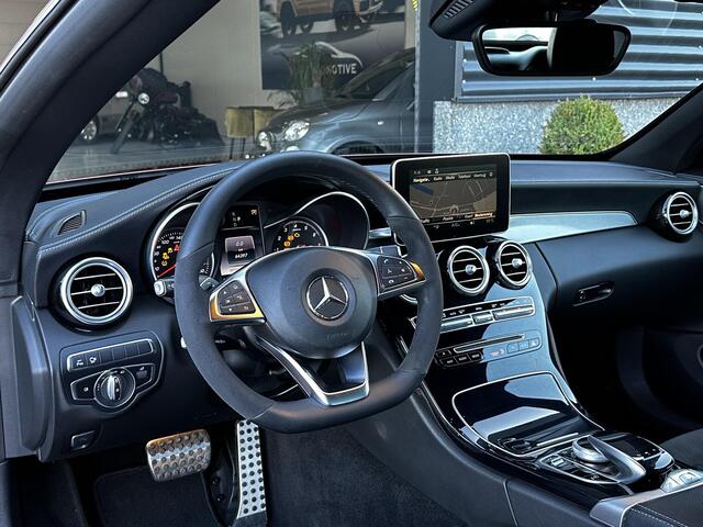 Mercedes-Benz C-KLASSE Cabrio 200 AMG Comand | 360 Gr Camera | LED | Night | Alcantara Stuur | Stoelverwarming | Designo Hyacintrood | PRACHTIG!!