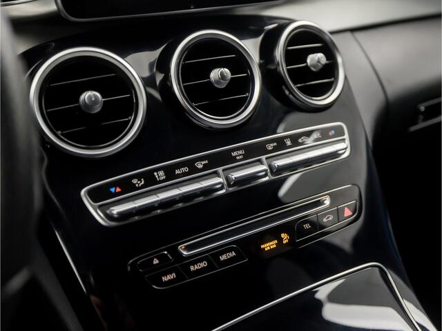 Mercedes-Benz C-KLASSE Estate 350 e Luxury Edition 279Pk Automaat (NAVIGATIE, LUCHTVERING, LEDER, STOELVERWARMING, ELEK SPORTSTOELEN, GETINT GLAS, CAMERA, SFEERVERLICHTING)