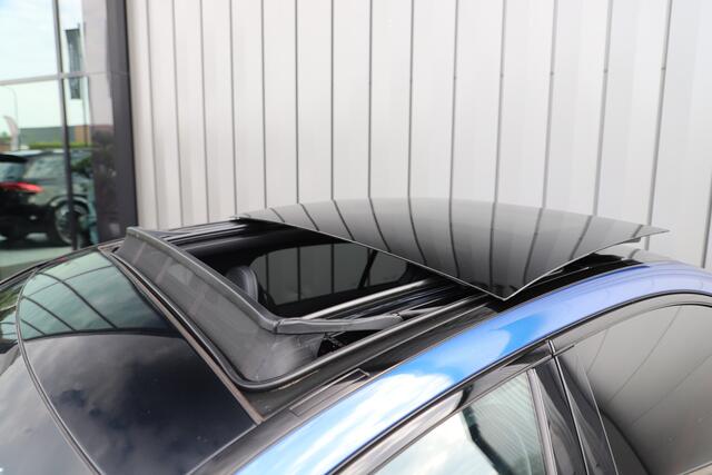 Mercedes-Benz C-KLASSE 400e AMG 4-Matic | 381PK | Pano | Keyles-go | Head-up | Sfeerverlichting | Burmester | Memory | Stuurwielverwarming | Distronic | 2022.
