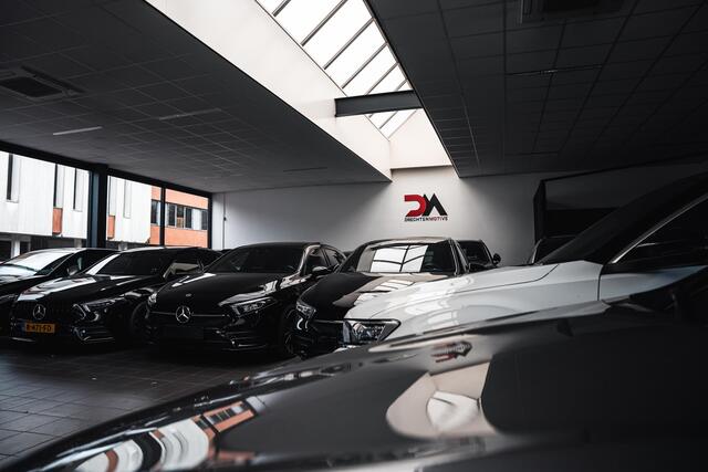 Mercedes-Benz C-KLASSE 300 e AMG Line | PANO | SFEER | MASSAGE | HUD