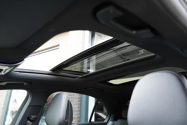 Mercedes-Benz C-KLASSE 300 e AMG Line | PANO | SFEER | MASSAGE | HUD