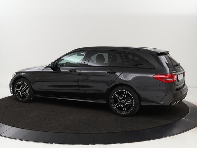Mercedes-Benz C-KLASSE 300e AMG Night | Adaptive cruise | Stoelverwarming | Carplay | Leder/Alcantara | Camera | Navigatie | Full LED