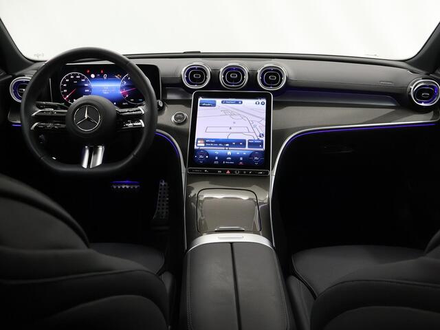 Mercedes-Benz C-KLASSE 180 AMG Line Night pakket | 19 inch multispaaks | Panoramadak | High Performance Lights |