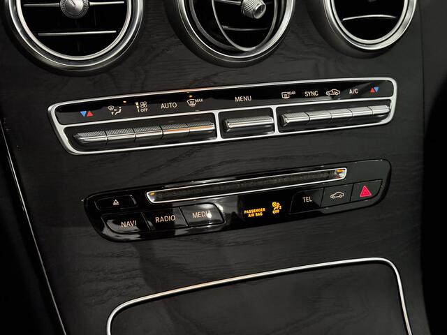 Mercedes-Benz C-KLASSE Cabrio 250 Premium Plus AMG Half leder, Camera, Navi, Stoelverwarming, Cruise control, Elektrische stoelen, Clima