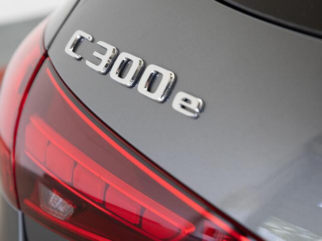 Mercedes-Benz C-KLASSE Estate 300 e Business Solution AMG Panorama dak | TRekhaak