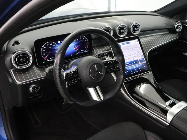 Mercedes-Benz C-KLASSE 200 AMG Line | Night | Panoramadak | Sfeerverlichting | 19" lichtmetalen spaakwielen |