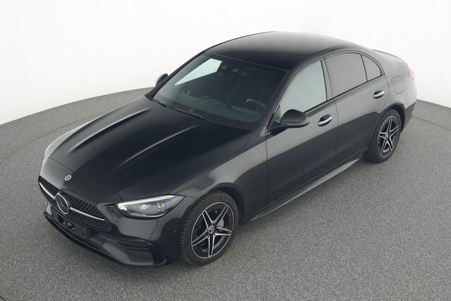 Mercedes-Benz C-KLASSE 300 e AMG Plug-In Hybride AMG line | Night Pakket | Distronic | 360° camera | Digital Licht | Keyless Go. Inclusief 24 maanden Mercedes-Benz Certified garantie voor Europa.