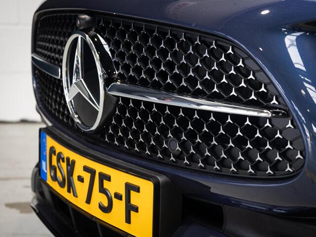 Mercedes-Benz C-KLASSE Limousine 300 e AMG Line Premium PLUS | Panorama dak | Trekhaak