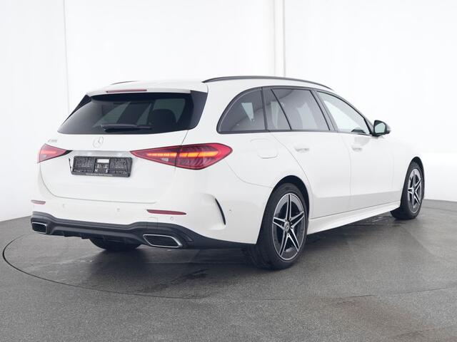 Mercedes-Benz C-KLASSE Estate 300 e AMG Line AMG Line | Night Pakket | Trekhaak | Burmester® | Panorama Schuif-Kanteldak | Distronic | Multi beam koplampen. Inclusief 24 maanden Mercedes-Benz Certified garantie voor Europa.