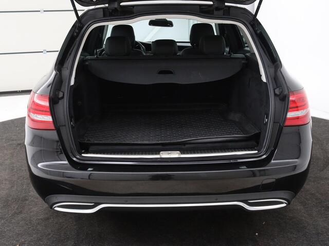 Mercedes-Benz C-KLASSE 180 Avantgarde | Half leder | Adaptief LED | Trekhaak | Navigatie | Climate control | Park Assist | Cruise control | Bluetooth