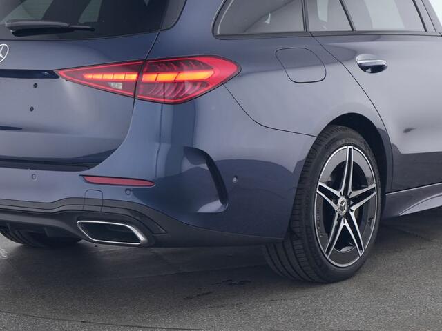 Mercedes-Benz C-KLASSE Estate 300 e AMG Plug-In Hybride AMG Line | Night Pakket | Trekhaak | Panorama Schuif-Kanteldak | Stuur en Stoelverwarming. Inclusief 24 maanden Mercedes-Benz Certified garantie voor Europa.