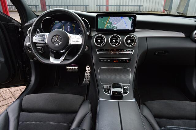 Mercedes-Benz C-KLASSE Estate 180 Business Solution AMG O.a: Camera, PDC, Carplay, Clima, Stoelverw, Rijklaar, Etc. All-in prijs!