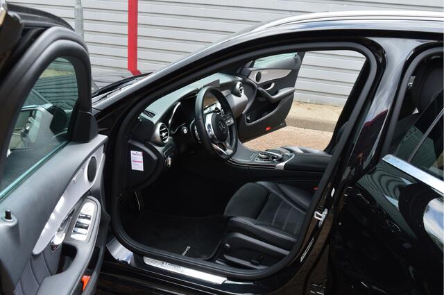 Mercedes-Benz C-KLASSE Estate 180 Business Solution AMG O.a: Camera, PDC, Carplay, Clima, Stoelverw, Rijklaar, Etc. All-in prijs!