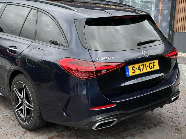 Mercedes-Benz C-KLASSE Estate 300 e AMG Line Panoramadak Luxe Leder Adapt. Cruise Headup Display LED Trekhaak 18''LM 1e Eigenaar