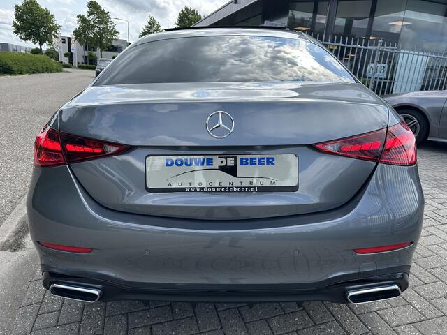Mercedes-Benz C-KLASSE 180 AMG Line Pano-Dak | Leer | Camera | Night | Stoelverw.
