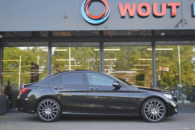 Mercedes-Benz C-KLASSE 180 AMG Led Panorama Leder Virtual Sfeer Camera 360 Keyless Pdc