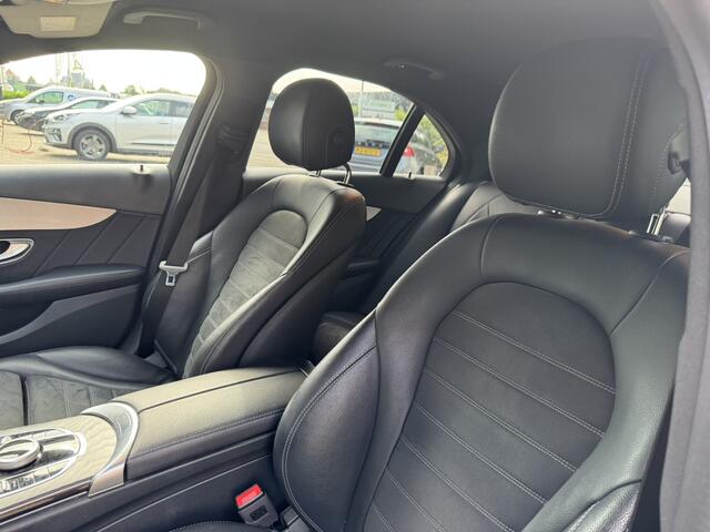 Mercedes-Benz C-KLASSE 180d AMG Upgrade Edition*Matrix-LED*Navi*