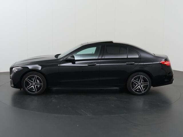 Mercedes-Benz C-KLASSE 300 e AMG Line | Night | Panoramadak | Massagestoelen | Digital Light | Burmester | Memory | Sfeerverlichting |