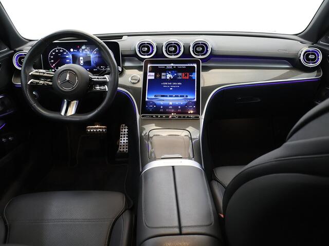 Mercedes-Benz C-KLASSE 300 e AMG Line | Night | Panoramadak | Massagestoelen | Digital Light | Burmester | Memory | Sfeerverlichting |
