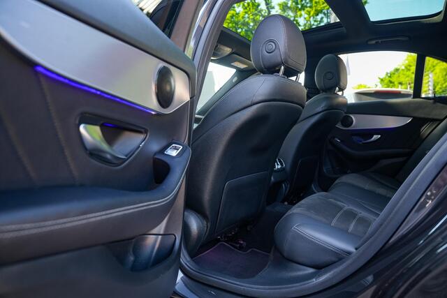 Mercedes-Benz C-KLASSE 300 de AMG Line Pano Navi
