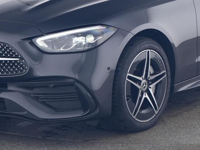 Mercedes-Benz C-KLASSE Estate 300 e AMG Plug-In Hybride AMG Line | Night Pakket | Trekhaak | Panorama Schuif-Kanteldak. Inclusief 24 maanden MB Certified garantie voor Europa.