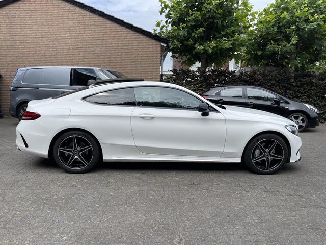 Mercedes-Benz C-KLASSE Coupé 200 Prestige AMG Line Pano Camera Leder