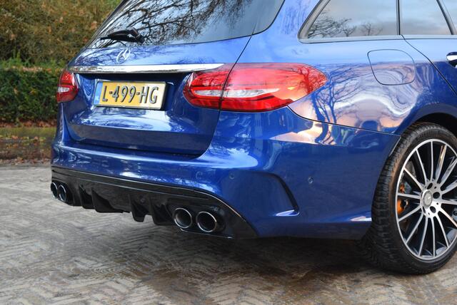 Mercedes-Benz C-KLASSE Estate 450 AMG 4MATIC | Burmester | Pano | LED