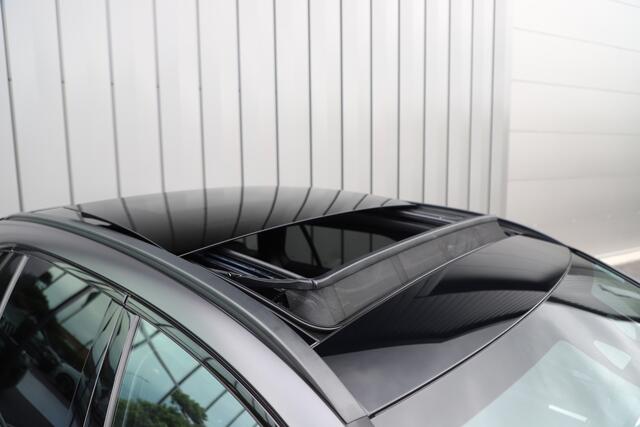 Mercedes-Benz C-KLASSE Estate AMG 63 S E Performance | 680PK | Achterasbesturing | Keyles-go | Carbon | Head-up | Digital-light | Sfeerverlichting | AMG Drivers-package | Burmester | Pano | 2024.