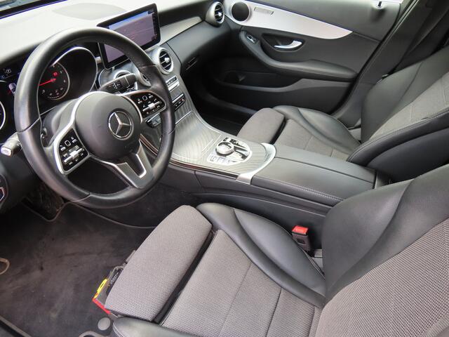 Mercedes-Benz C-KLASSE 180 d Advantage Pack*LED*Navi*Camera*
